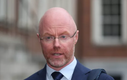 Donnelly: No Plans To Reintroduce Covid-19 Lockdowns In Ireland