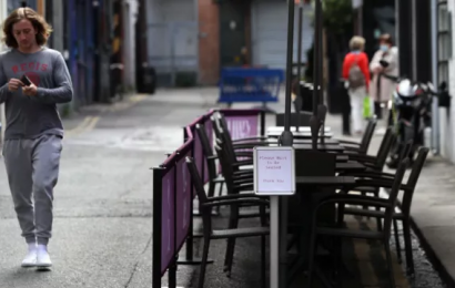 Hospitality Venues To Face 8pm Curfew From Monday