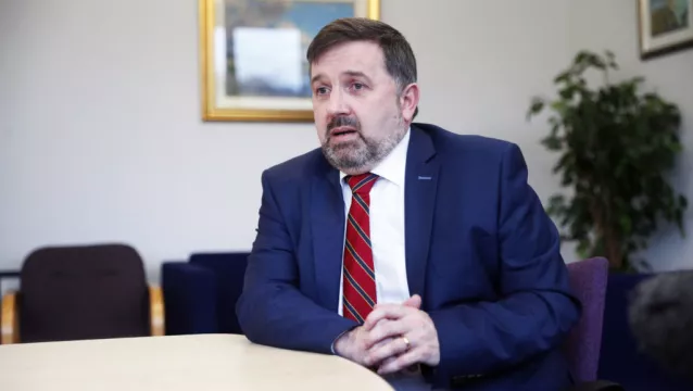 Swann Warns That Stormont Collapse Would Threaten Healthcare Waiting List Reforms