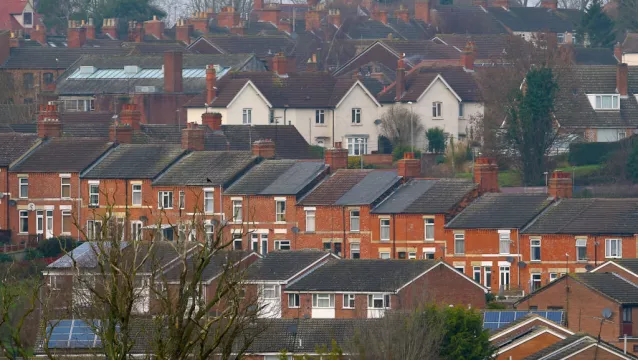 Housing Executive Tenants Rents To Be Temporarily Frozen In The North