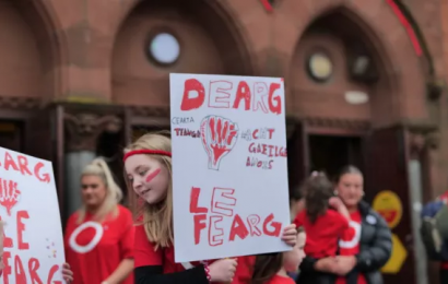 Thousands March Through Belfast In Favor Of Irish Language Protections